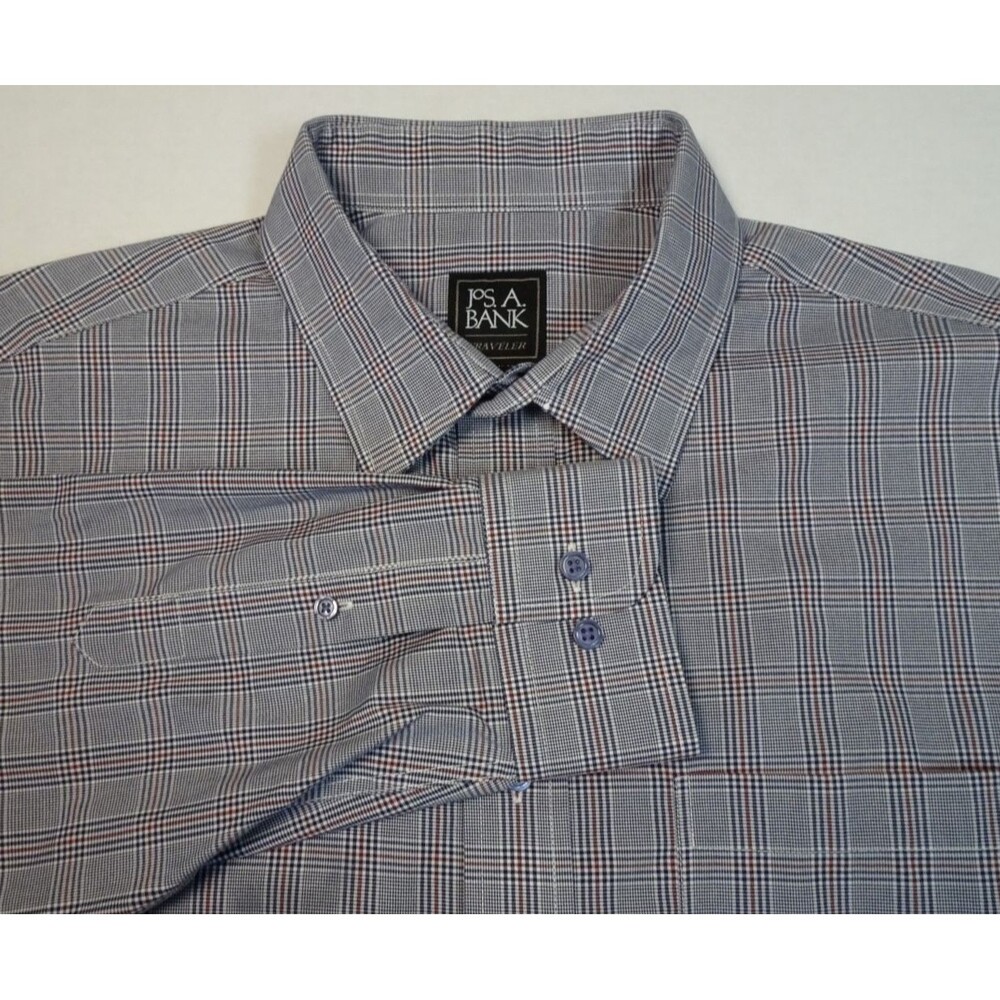 Jos A Bank Traveler Mens Large Button Up Shirt Traditional Fit Red & Black Plaid